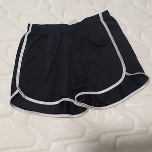 Russell Athletic Medium black shorts